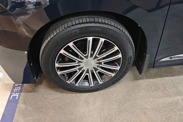 Used GAC Trumpchi M8 2021 Lingxiu Series 390T Deluxe Edition Left Front Wheel Hub