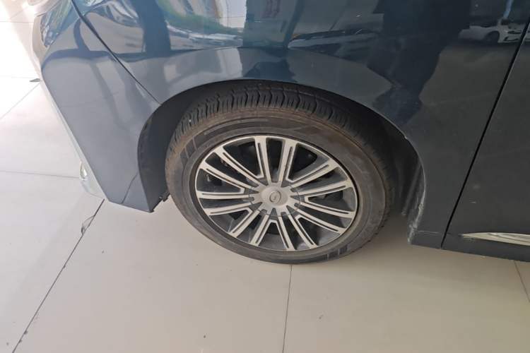 Used GAC Trumpchi M8 2021 Lingxiu Series 390T Deluxe Edition Left Front Wheel Hub