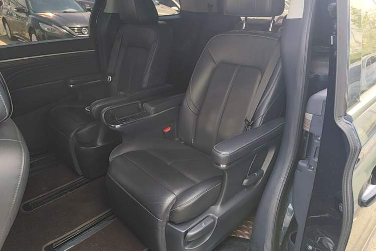 Used GAC Trumpchi M8 2021 Lingxiu Series 390T Deluxe Edition Left Rear Seat