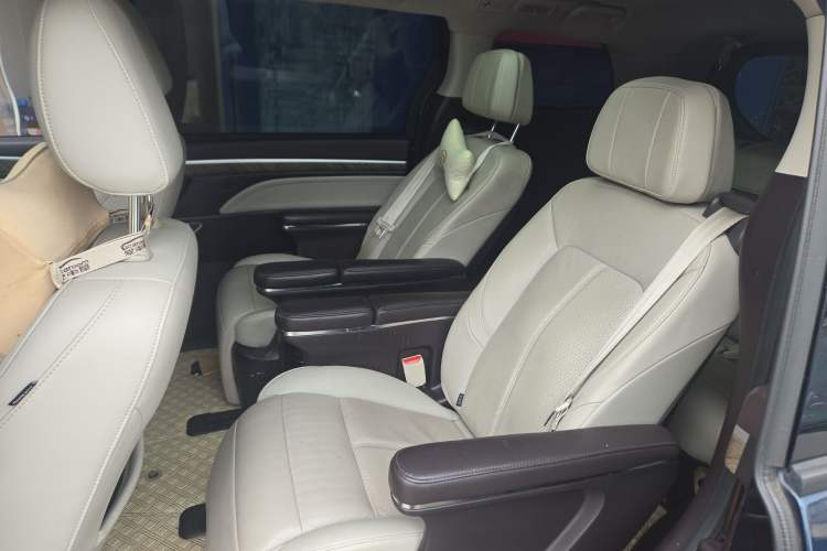 Used GAC Trumpchi M8 2021 Master Series 390T Ultimate Edition Left Rear Seat