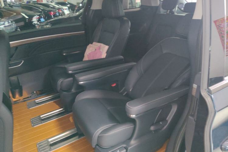 Used GAC Trumpchi M8 2021 Lingxiu Series 390T Deluxe Edition Left Rear Seat