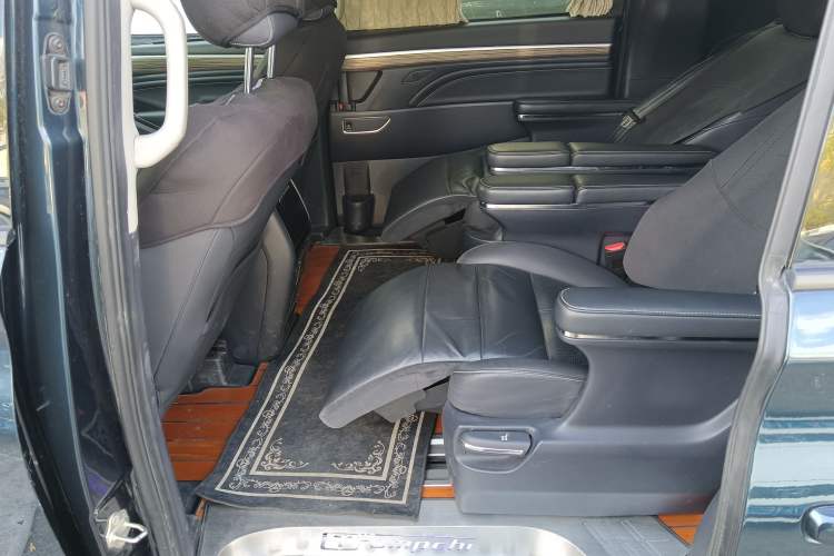 Used GAC Trumpchi M8 2021 Master Series 390T Prestige Edition Left Rear Seat