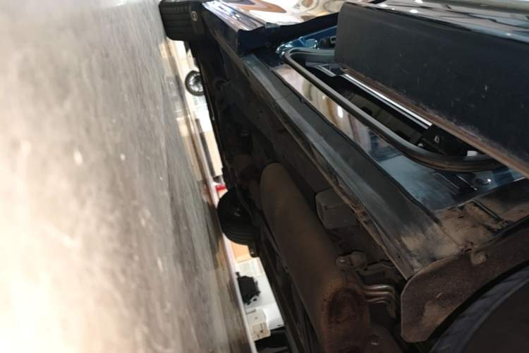 Used GAC Trumpchi M8 2021 Lingxiu Series 390T Deluxe Edition Left Side Sill