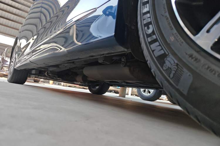 Used GAC Trumpchi M8 2021 Lingxiu Series 390T Deluxe Edition Left Side Sill