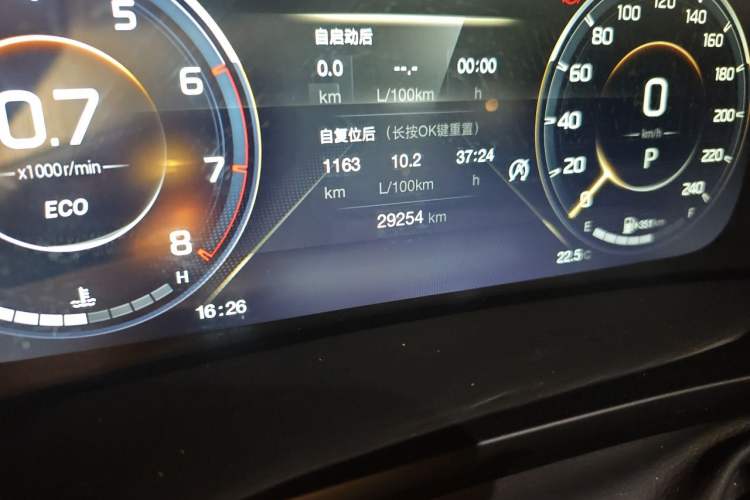 Used GAC Trumpchi M8 2021 Lingxiu Series 390T Deluxe Edition Odometer Close Up