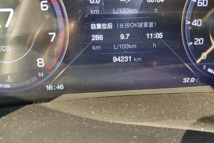 Used GAC Trumpchi M8 2021 Lingxiu Series 390T Deluxe Edition Odometer Close Up