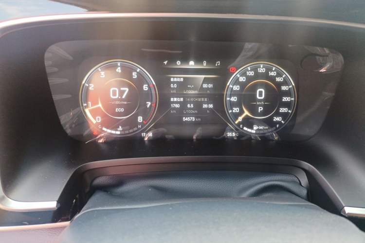 Used GAC Trumpchi M8 2021 Lingxiu Series 390T Deluxe Edition Odometer Close Up