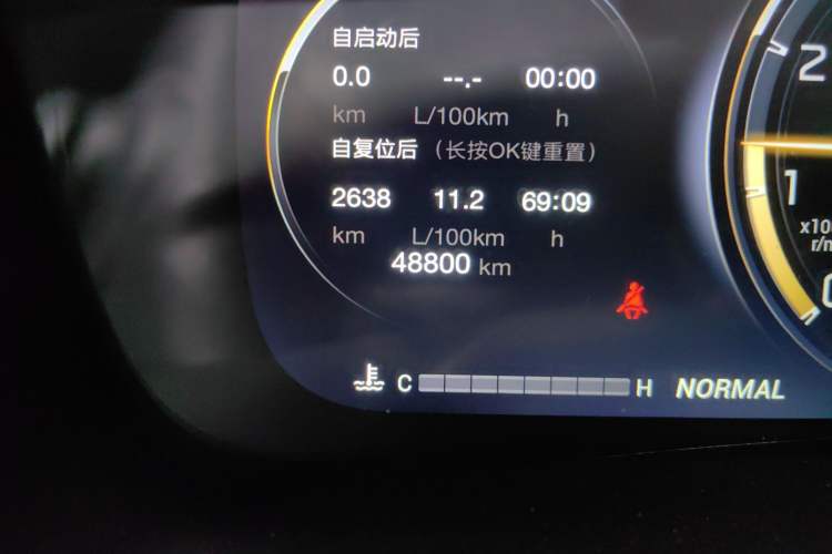 Used GAC Trumpchi M8 2021 Lingxiu Series 390T Deluxe Edition Odometer Close Up