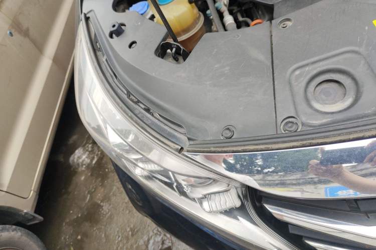 Used GAC Trumpchi M8 2021 Lingxiu Series 390T Ultimate Edition Right Front Headlight