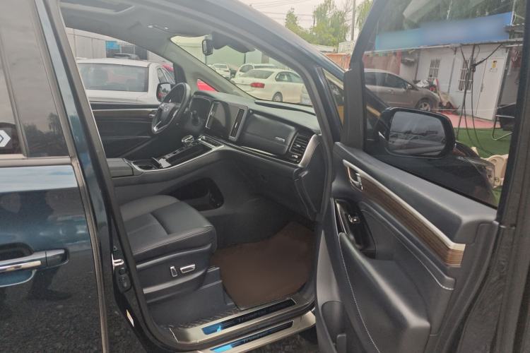 Used GAC Trumpchi M8 2021 Lingxiu Series 390T Ultimate Edition Right Front Seat