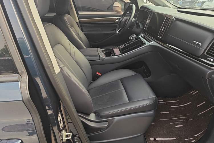 Used GAC Trumpchi M8 2021 Lingxiu Series 390T Deluxe Edition Right Front Seat