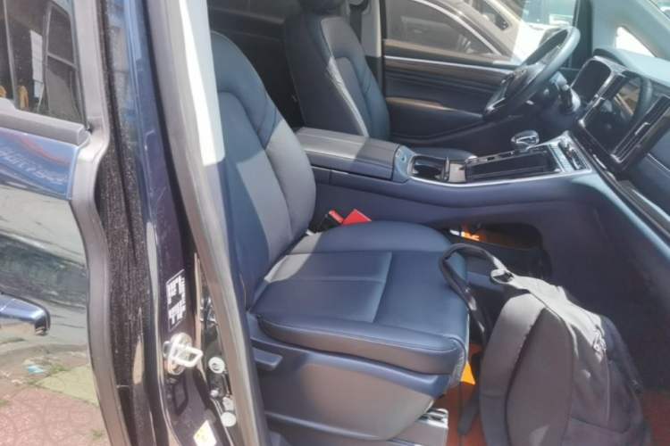 Used GAC Trumpchi M8 2021 Lingxiu Series 390T Deluxe Edition Right Front Seat