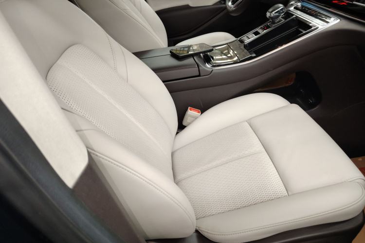 Used GAC Trumpchi M8 2021 Master Series 390T Ultimate Edition Right Front Seat