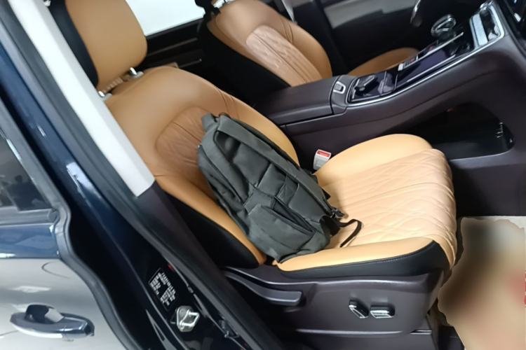 Used GAC Trumpchi M8 2021 Lingxiu Series 390T Luxury Edition Right Front Seat
