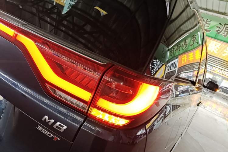 Used GAC Trumpchi M8 2021 Lingxiu Series 390T Deluxe Edition Right Rear Taillight