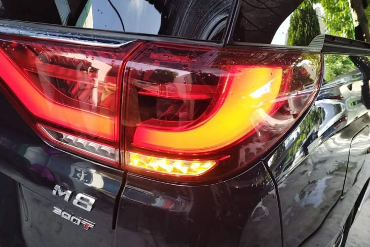 Used GAC Trumpchi M8 2021 Lingxiu Series 390T Deluxe Edition Right Rear Taillight