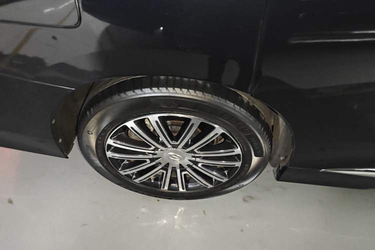 Used GAC Trumpchi M8 2021 Lingxiu Series 390T Flagship Edition Right Rear Wheel Hub