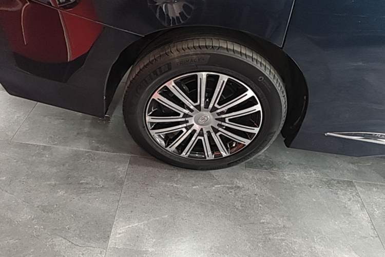 Used GAC Trumpchi M8 2021 Lingxiu Series 390T Deluxe Edition Right Rear Wheel Hub