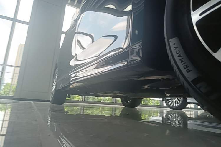Used GAC Trumpchi M8 2021 Lingxiu Series 390T Ultimate Edition Right Side Sill