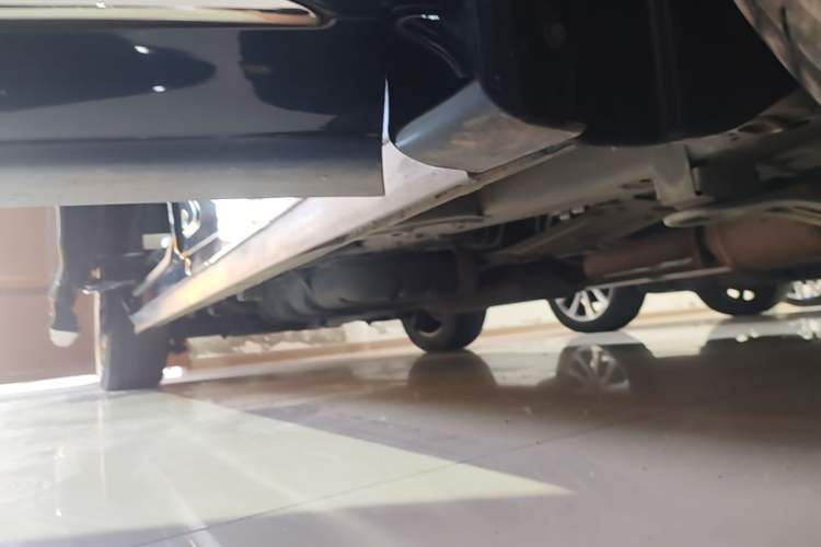 Used GAC Trumpchi M8 2021 Lingxiu Series 390T Ultimate Edition Right Side Sill