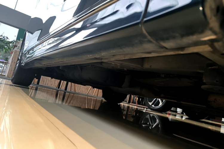 Used GAC Trumpchi M8 2021 Lingxiu Series 390T Ultimate Edition Right Side Sill