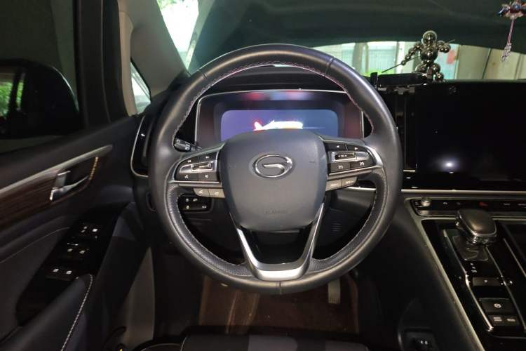 Used GAC Trumpchi M8 2021 Lingxiu Series 390T Deluxe Edition Steering Wheel