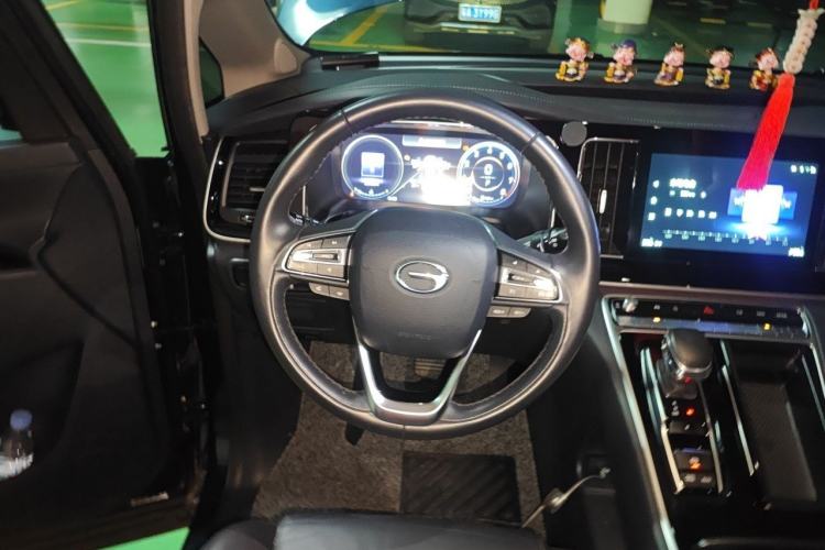 Used GAC Trumpchi M8 2021 Lingxiu Series 390T Ultimate Edition Steering Wheel