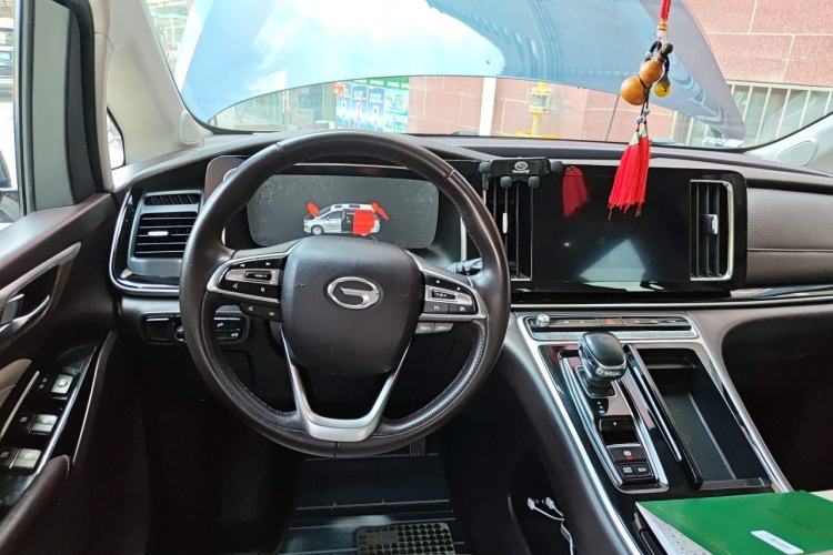 Used GAC Trumpchi M8 2021 Lingxiu Series 390T Ultimate Edition Steering Wheel