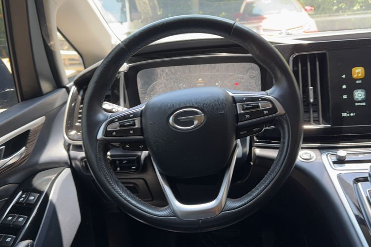 Used GAC Trumpchi M8 2021 Lingxiu Series 390T Deluxe Edition Steering Wheel