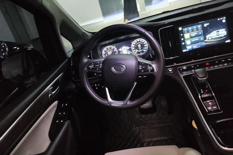 Used GAC Trumpchi M8 2021 Lingxiu Series 390T Ultimate Edition Steering Wheel