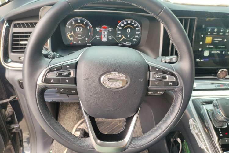 Used GAC Trumpchi M8 2021 Lingxiu Series 390T Ultimate Edition Steering Wheel