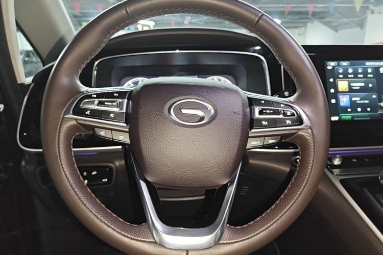 Used GAC Trumpchi M8 2021 Lingxiu Series 390T Flagship Edition Steering Wheel