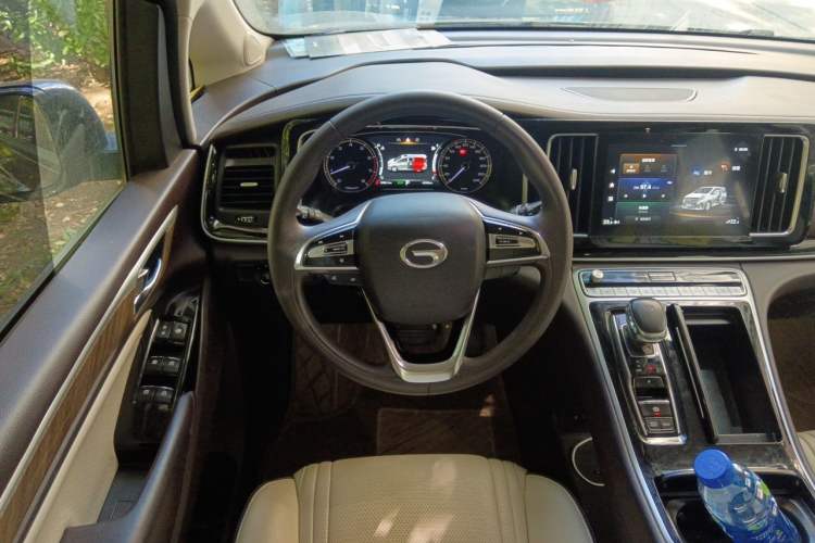 Used GAC Trumpchi M8 2021 Lingxiu Series 390T Luxury Edition Steering Wheel