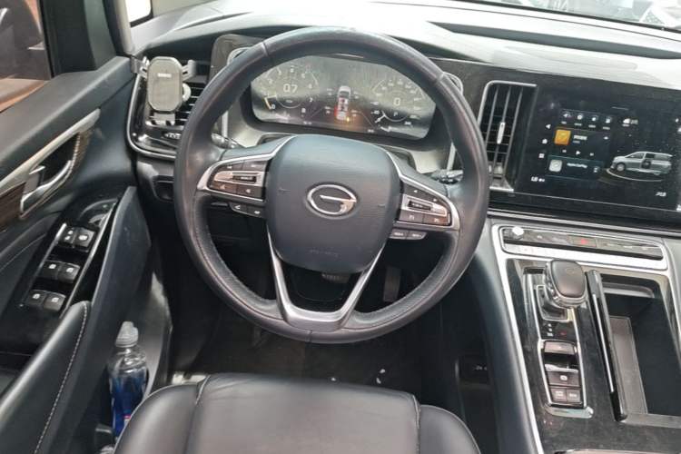 Used GAC Trumpchi M8 2021 Lingxiu Series 390T Deluxe Edition Steering Wheel