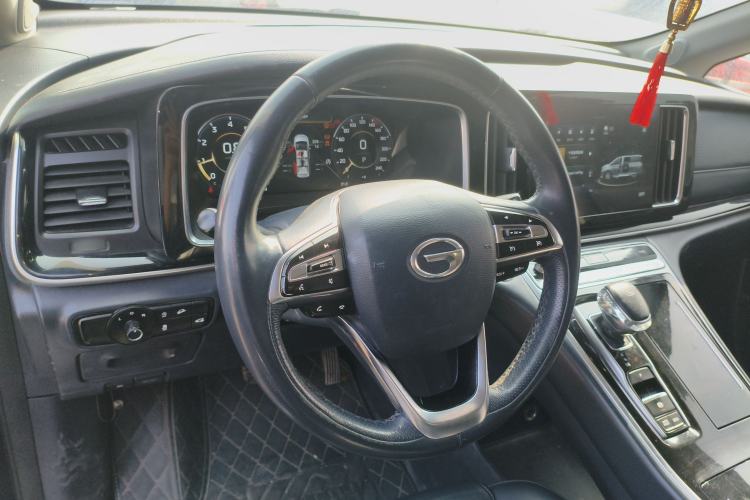 Used GAC Trumpchi M8 2021 Lingxiu Series 390T Ultimate Edition Steering Wheel