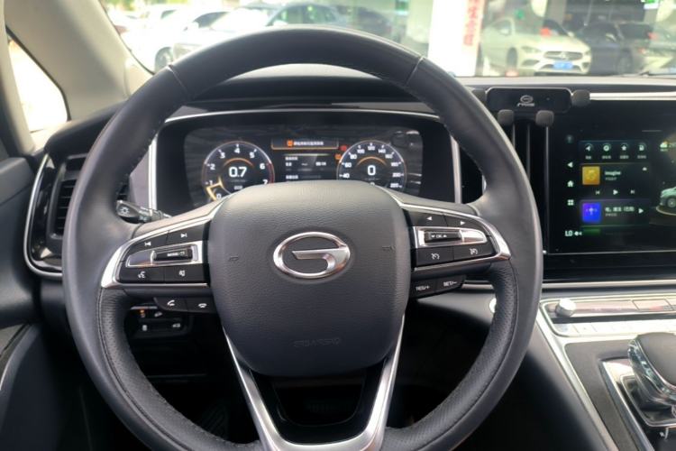 Used GAC Trumpchi M8 2021 Lingxiu Series 390T Ultimate Edition Steering Wheel