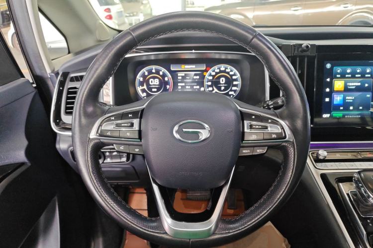 Used GAC Trumpchi M8 2021 Lingxiu Series 390T Deluxe Edition Steering Wheel