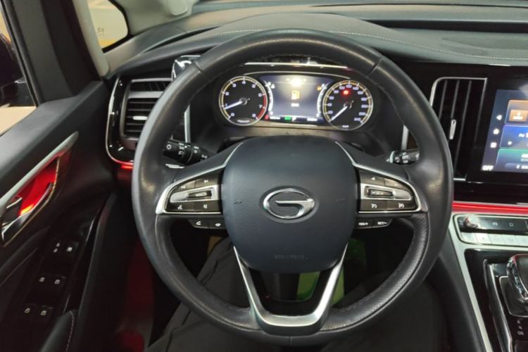 Used GAC Trumpchi M8 2021 Lingxiu Series 390T Deluxe Edition Steering Wheel