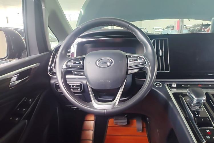 Used GAC Trumpchi M8 2021 Lingxiu Series 390T Ultimate Edition Steering Wheel