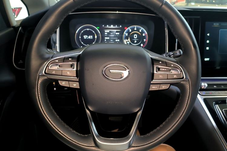Used GAC Trumpchi M8 2021 Lingxiu Series 390T Ultimate Edition Steering Wheel