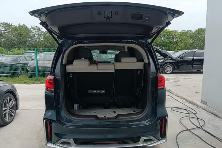 Used GAC Trumpchi M8 2021 Master Series 390T Ultimate Edition Trunk