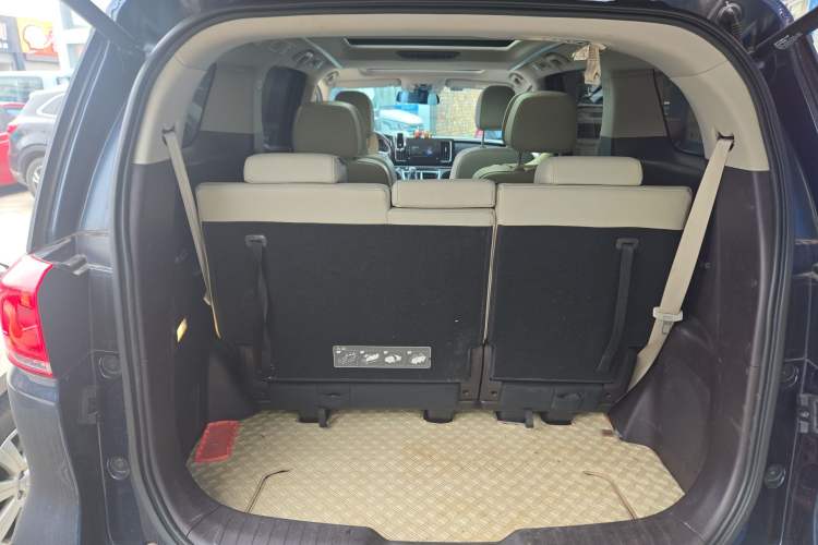 Used GAC Trumpchi M8 2021 Master Series 390T Ultimate Edition Trunk