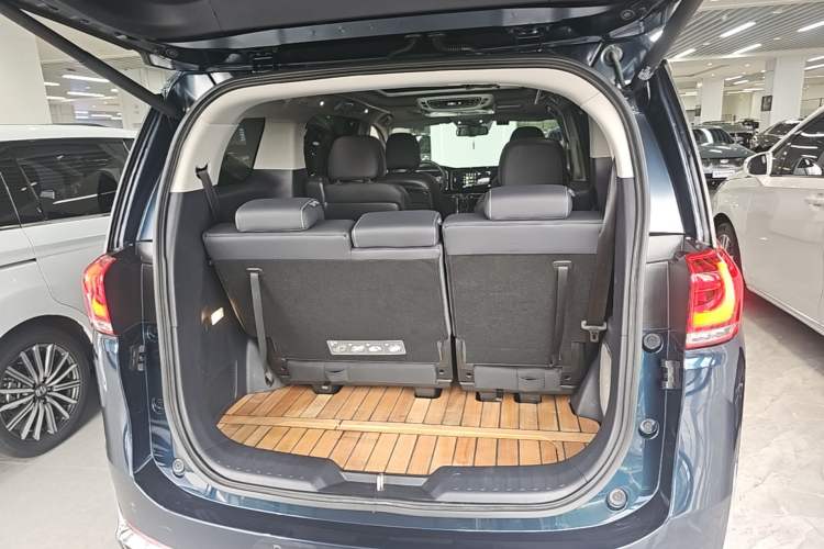 Used GAC Trumpchi M8 2021 Lingxiu Series 390T Ultimate Edition Trunk