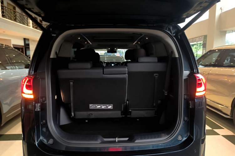 Used GAC Trumpchi M8 2021 Lingxiu Series 390T Ultimate Edition Trunk