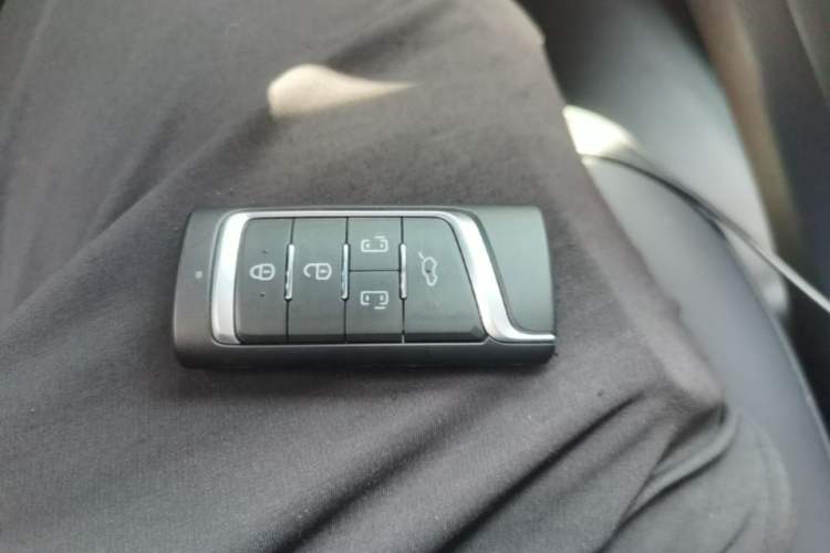 Used GAC Trumpchi M8 2021 Lingxiu Series 390T Deluxe Edition Vehicle Key