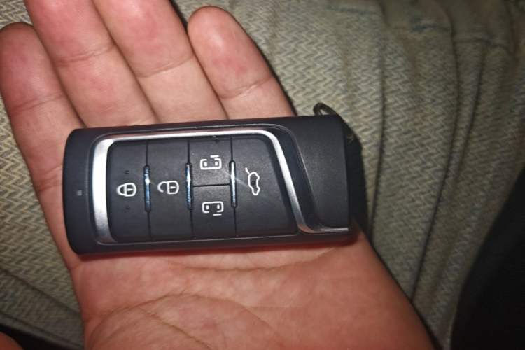 Used GAC Trumpchi M8 2021 Lingxiu Series 390T Flagship Edition Vehicle Key
