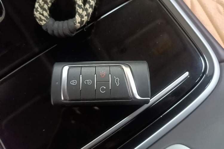 Used GAC Trumpchi M8 2021 Lingxiu Series 390T Luxury Edition Vehicle Key