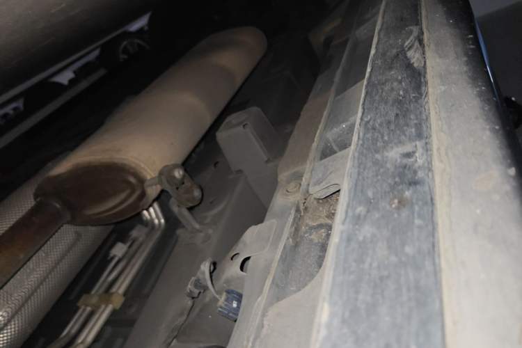 Used GAC Trumpchi M8 2021 Master Series 390T Four-Seat Glory Edition Chassis Rear Left