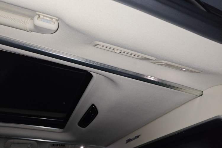 Used GAC Trumpchi M8 2021 Master Series 390T Four-Seat Glory Edition Headliner