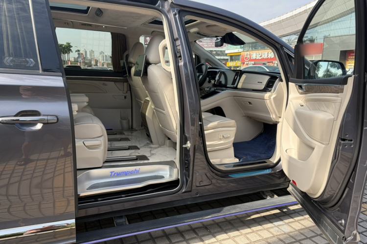 Used GAC Trumpchi M8 2021 Lingxiu Series 390T Flagship Edition Interior 9